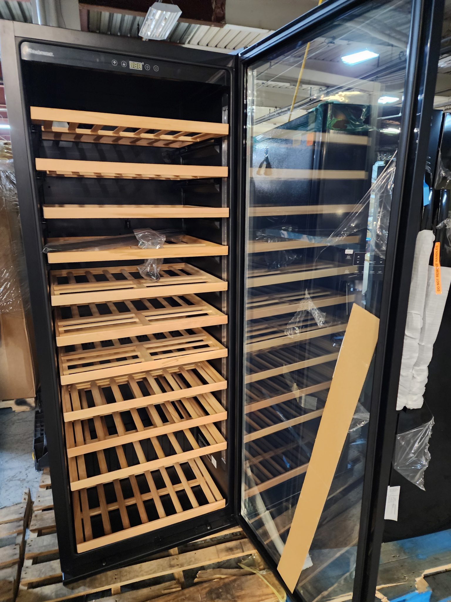 Wine Enthusiast Classic XL 300Bottle Wine Cellar Super Buys